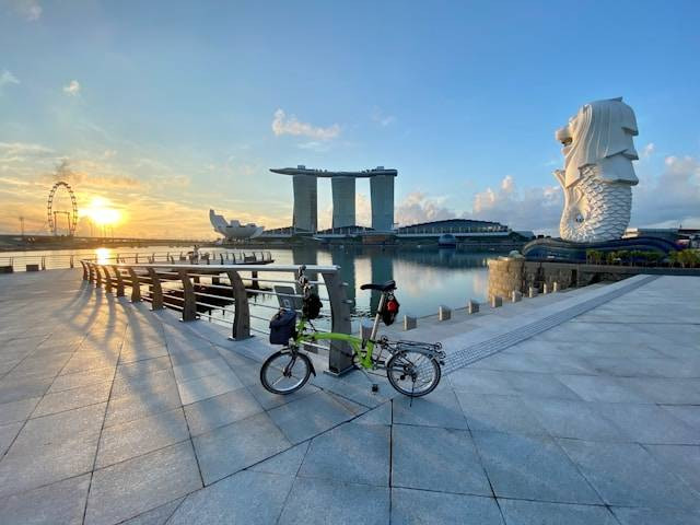 Merlion Statue Citraland Surabaya. Foto Hanya Ilustrasi Bukan Tempat Sebenarnya. Sumber Foto: Unsplash.com/Amos Lee