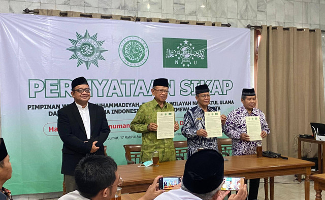 Pernyataan sikap MUI, NU, dan Muhammadiyah DIY terkait dengan peredaran miras di DIY, Jumat (20/9). Foto: Resti Damayanti/Pandangan Jogja