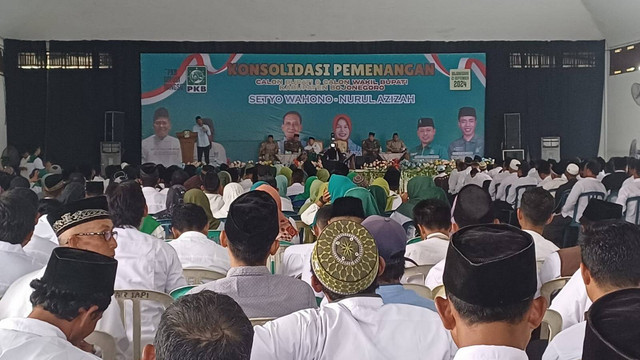 Konsolidasi pemenangan Cabup dan Cawabup Setyo Wahono-Nurul Azizah yang digelar DPC Partai Kebangkitan Bangsa (PKB) Kabupaten Bojonegoro, Jawa Timur. Sabtu (21/09/2024). (Aset: Istimewa)