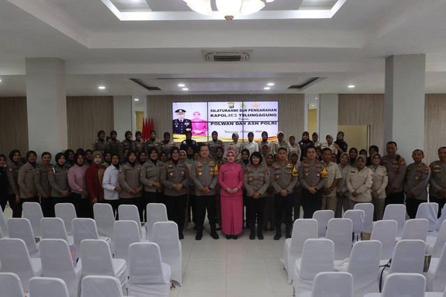 Kapolres Tulungagung Beri Arahan Kepada Anggota Polwan dan Bhayangkari