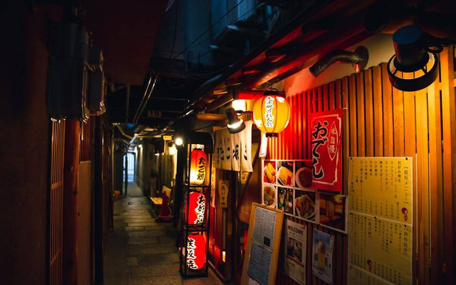 Restoran Jepang di Surabaya. Foto hanya ilustrasi, bukan tempat sebenarnya. Sumber: pexels.com/Ryutaro Tsukata