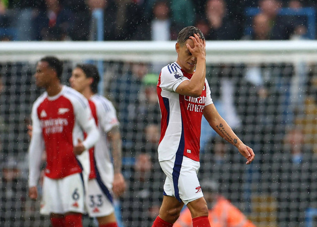 Ekspresi Leandro Trossard saat Man City vs Arsenal dalam lanjutan Liga Inggris 2024/25 di Stadion Etihad, Manchester, Inggris, Minggu (22/9/2024). Foto: Molly Darlington/REUTERS