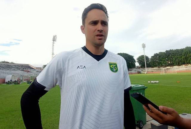 Pelatih Persebaya Paul Munster. Foto: Masruroh/Basra