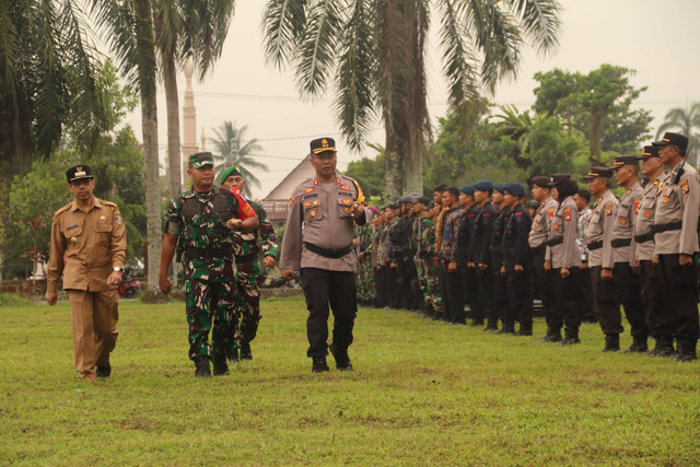 Apel gelar pasukan pengamanan VVIP dalam rangka kunker Presiden Jokowi di Mempawah. Foto: M. Zain/Hi!Pontianak