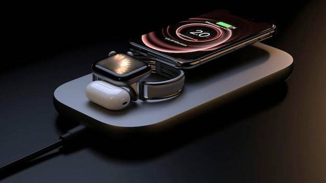 Ilustrasi wireless charger. Foto: Freepik 