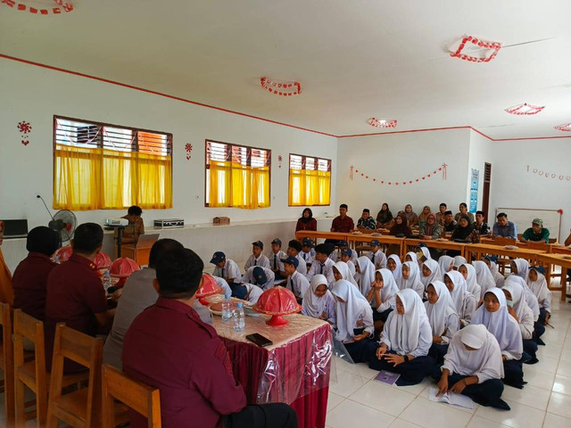 Tak Henti-Henti Edukasi Siswa, Bapas Polewali Kembali Lakukan Goes to School ke Pelosok, Sumber : Humas Bapas Polewali