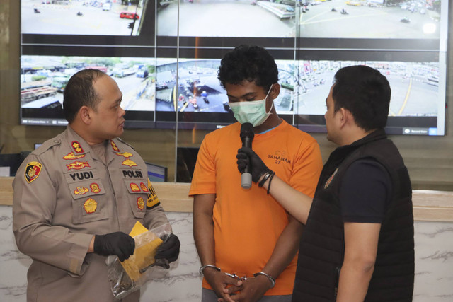 Pers rilis kasus penembakan di Polres Jakarta Utara pada Selasa (24/9/2024). Foto: Dok. Istimewa