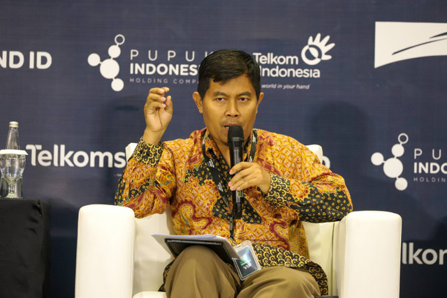 PLN: Dulu Kami Cuma Jualan Listrik, Kini Ada Baterai Swab-RECVice President Pengembangan dan Pengendalian EBT PLN, Haryo Lukito saat sesi panel kumparan Green Initiative Conference 2024 di Hotel Borobudur, Jakarta, Selasa (24/9/2024). Foto: Iqbal Firdaus/kumparan