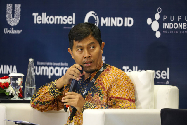 Vice President Pengembangan dan Pengendalian EBT PLN, Haryo Lukito saat sesi panel kumparan Green Initiative Conference 2024 di Hotel Borobudur, Jakarta, Selasa (24/9/2024). Foto: Iqbal Firdaus/kumparan