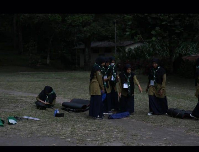 Menerapkan nilai-nilai moral dalam kehidupan sehari-hari dapat meningkatkan pemahaman kita tentang nilai-nilai Pancasila, terutama melalui pendidikan kewarganegaraan. foto : farih