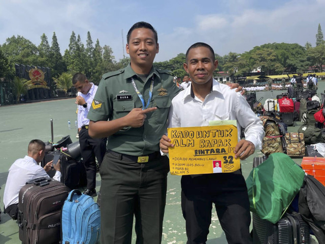 Joni si pemanjat tiang bendera lolos seleksi calon bintara TNI AD. Foto: Dok. Istimewa