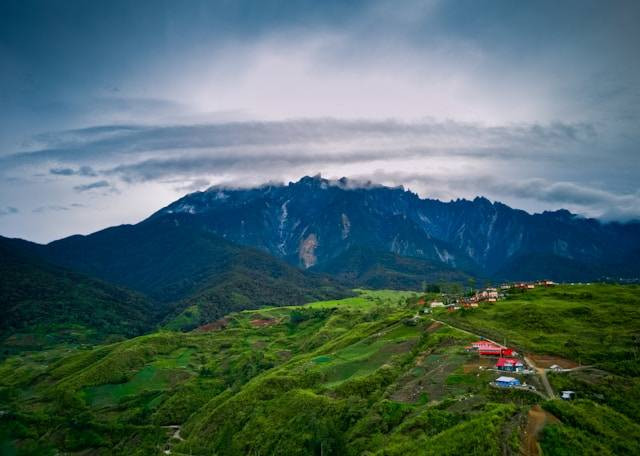 Tempat Wisata di Kajen. Foto Hanya Ilustrasi Bukan Tempat Sebenarnya. Sumber Foto: Unsplash.com/Ryan 'O' Niel