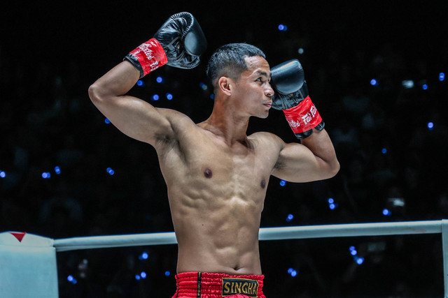 Superbon akan menghadapi Jo Nattawut di ONE Friday Fights 81. Foto: ONE Championship