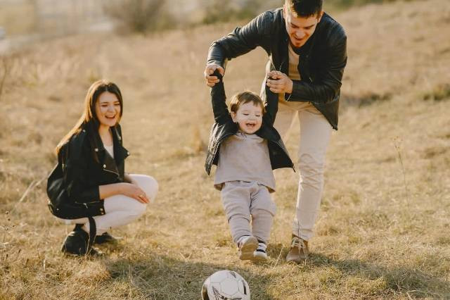 https://www.pexels.com/id-id/pencarian/family/https://www.pexels.com/id-id/pencarian/family/