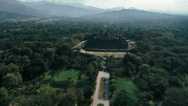 tempat wisata di srumbung magelang. Foto hanyalah ilustrasi, bukan tempat yang sebenarnya. Sumber: Pexels/Afif Ramdhasuma