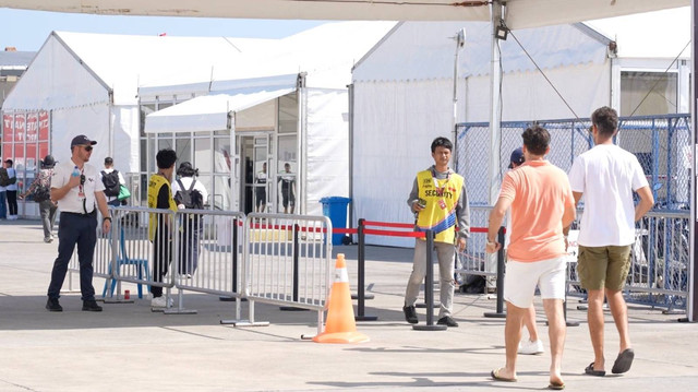 Pertamina Grand Prix of Indonesia membawa dampak ekonomi bagi masyarakat dengan melibatkan ratusan tenaga kerja lokal. Foto: dok. Pertamina