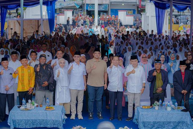 Cagub Sumut Bobby Nasution kampanye di Kabupaten Tapanuli Selatan pada Sabtu (28/9). Foto: Dok. Istimewa