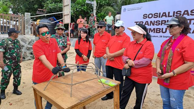 Pembukaan festival Bunaken 2024 di Kota Manado, Sulawesi Utara.