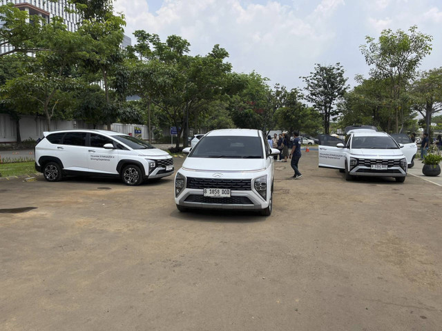 Suasana kumparan Mom's Meet Up bertajuk Creating Core Memories, Roadtrip Asyik Bersama Keluarga saat menjajal Hyundai Stargazer di Cibis Park, Jakarta Selatan, Minggu (29/9/2024). Foto: Fitra Andrianto/kumparan