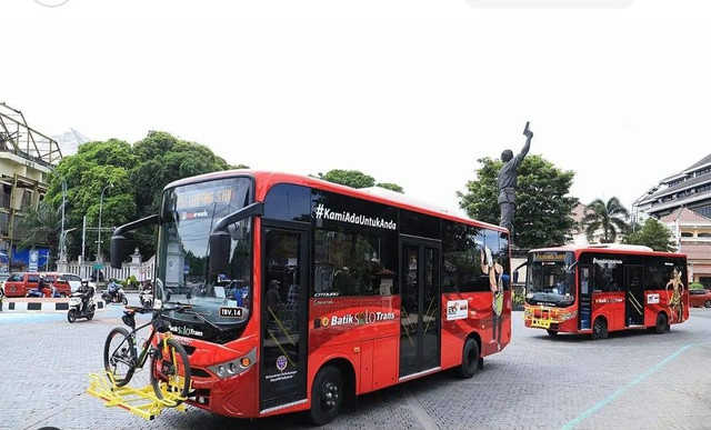 Ilustrasi bus Batik Solo Trans (BST). Foto: kumparan