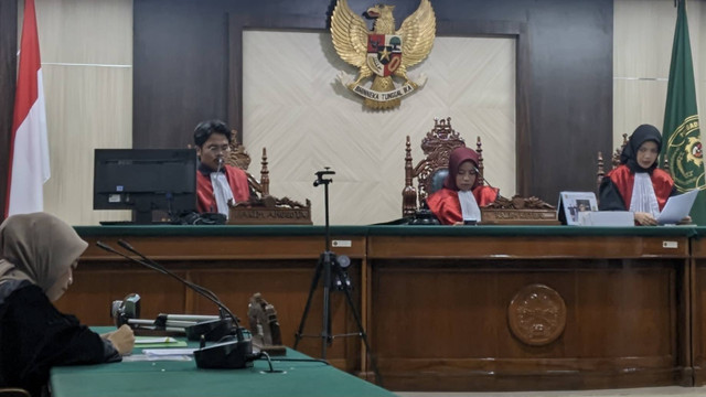 Praktik peradilan edukasi tindakan PMKH oleh Klinik Etik dan Advokasi Fakultas Hukum Universitas Hasanuddin.