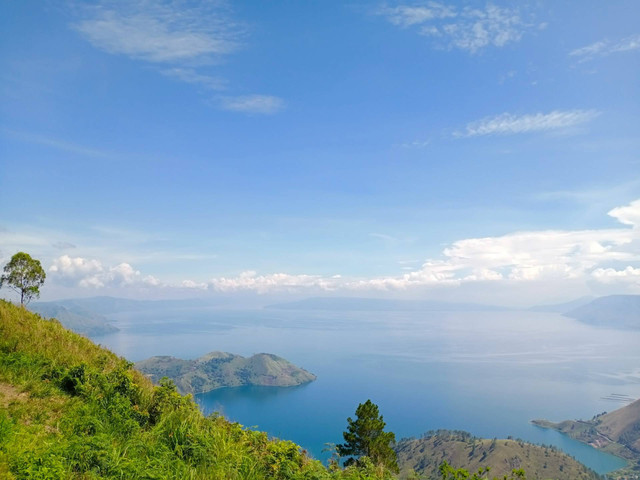 Tempat Wisata di Tongging. Foto Hanya Ilustrasi, Bukan Tempat Sebenarnya. Sumber Unsplash Intan Syah