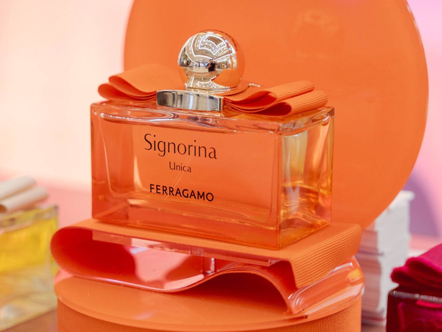 Parfum terbaru Ferragamo, Signorina Unica. Foto: Luxasia