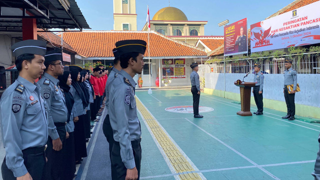 Pegawai dan Warga Binaan Rutan Pandeglang Mengikuti Upacara Hari Kesaktian Pancasila