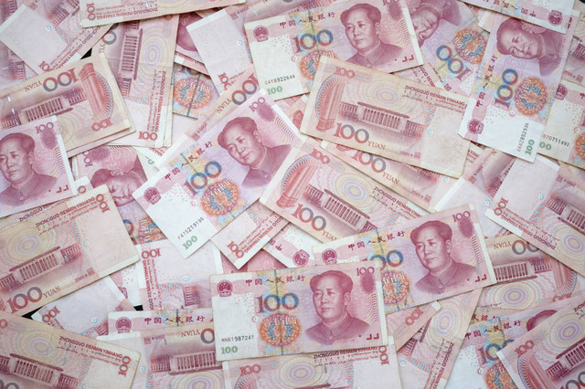 Ilustrasi perbedaan Yuan dan RMB. Foto: Unsplash