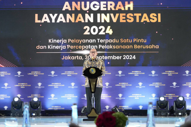 Menteri Investasi/Kepala Badan Koordinasi Penanaman Modal (BKPM) Rosan Perkasa Roeslani pada Anugerah Layanan Investasi di Jakarta, Senin (30/9/2024). Foto: Kemeninves