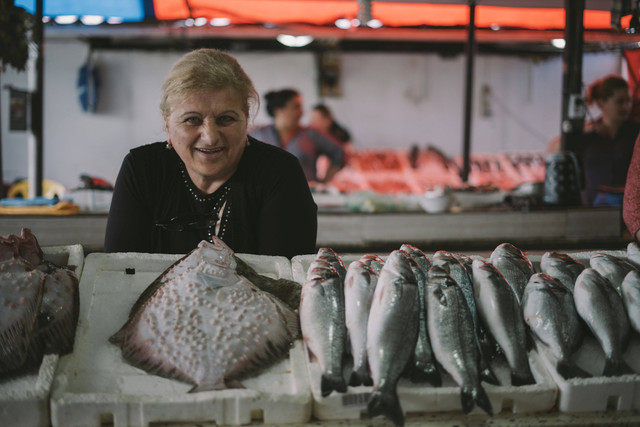 Doa Dagangan Laris. Foto: Unsplash/Tbel Abuseridze.