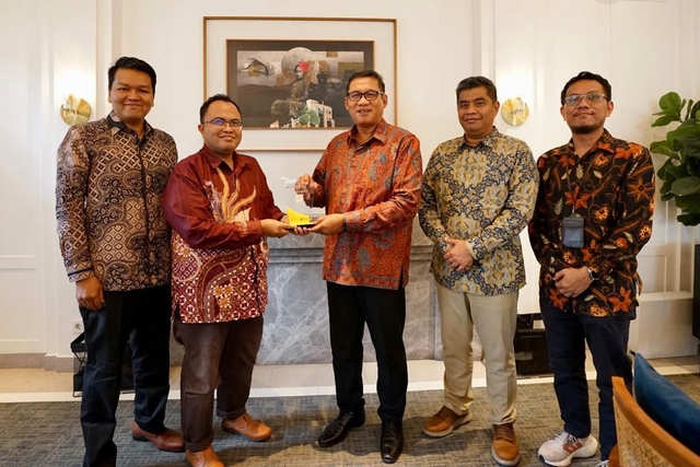 PLN berhasil memenangkan PMO of the Year, Regional Asia Pasifik pada ajang bergengsi International PMO Global Award 2024. Foto: Dok. PLN