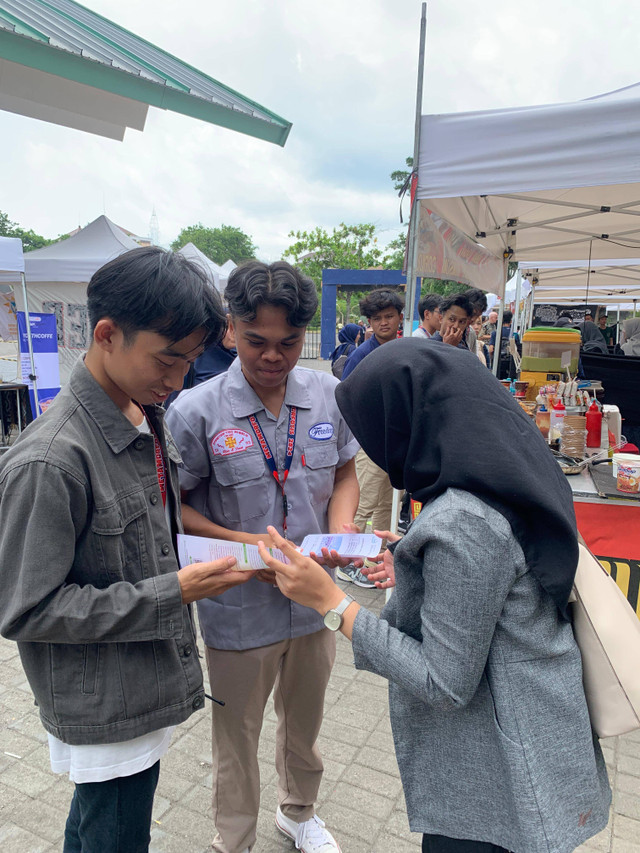 Canvassing pada Event kawasan Universitas Muhammadiyah Yogyakarta, Yogyakarta. Foto : Fadila Nur Aziza