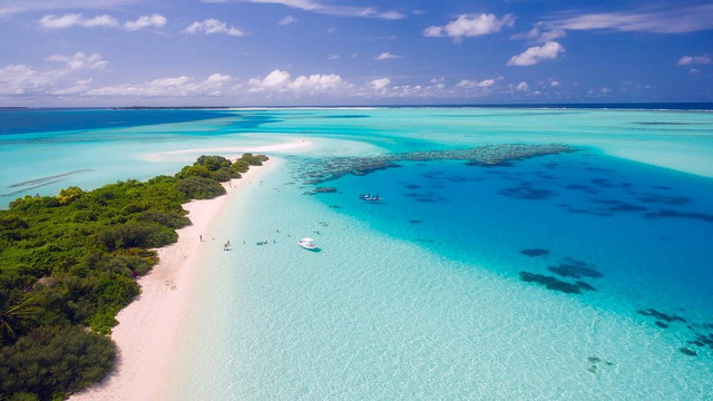 Pantai Pasir Putih di Sukabumi, Foto Hanya Ilustrasi, Bukan Gambar Sebenarnya, Sumber Foto: Pixabay