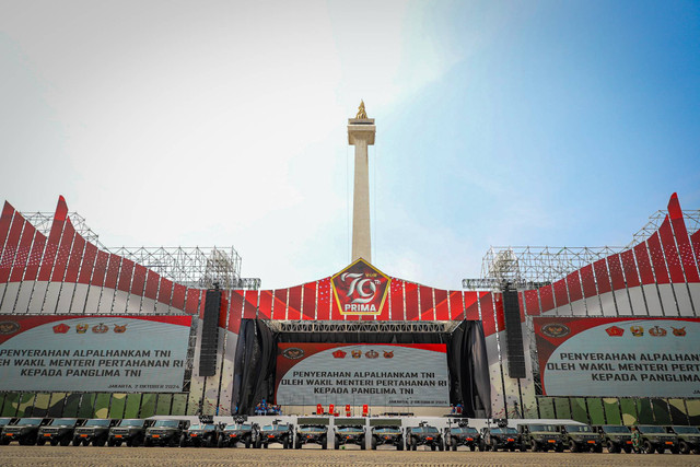 Suasana persiapan jelang puncak acara HUT TNI. Foto: Iqbal Firdaus/kumparan