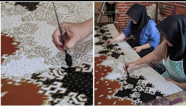 Proses pewarnaan kain batik oleh siger batik. | Foto: Eva Nurdiah/Lampung Geh