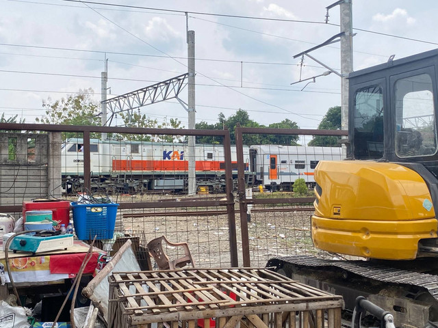 Kondisi salah satu akses menuju Bong Suwung Yogya telah ditutup dan digembok, Kamis (3/10). Foto: Resti Damayanti/Pandangan Jogja