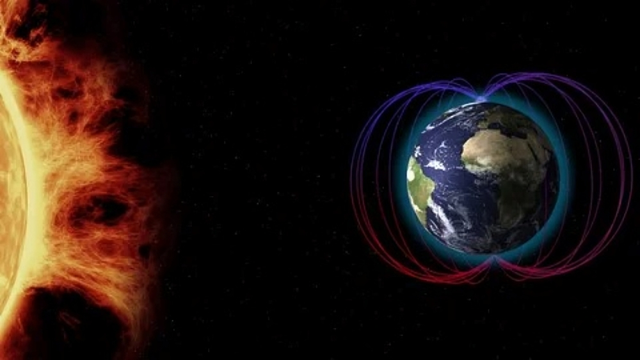 Sumber Foto: https://www.shutterstock.com/video/clip-3438375235-visualization-earth's-magnetic-field-dynamics