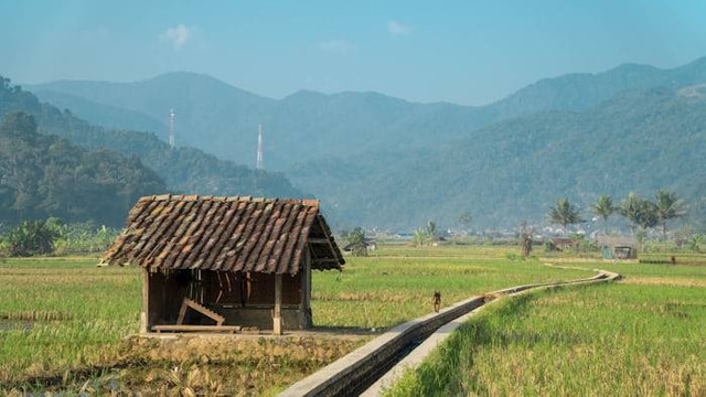 Tempat wisata di Sumedang Selatan. Foto hanyalah ilustrasi bukan tempat sebenarnya. Sumber: Unsplash/Fadhel Rabbani