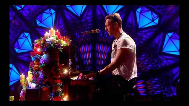 Ilustrasi Makna Lagu Everglow dari Coldplay Foto: Youtube.com/Coldplay