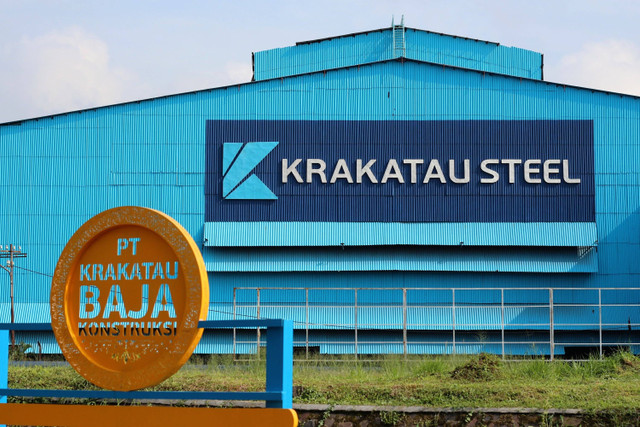 Pabrik Krakatau Steel. Foto: Shutterstock