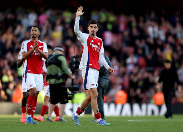 Selebrasi William Saliba dan Kai Havertz usai Arsenal vs Southampton dalam laga pekan ketujuh Liga Inggris 2024/25 di Stadion Emirates, Sabtu (5/10) malam WIB. Foto: Action Images via Reuters/Paul Childs 