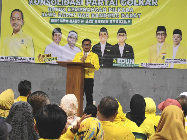 Golkar Jabar menggelar Konsolidasi Partai Golkar Kabupaten Bandung Barat (KBB) untuk Pemenangan Pilkada Bandung Barat di GOR Surya Arena Cihampelas, KBB, Sabtu (5/10/2024). (Foto: Istimewa)