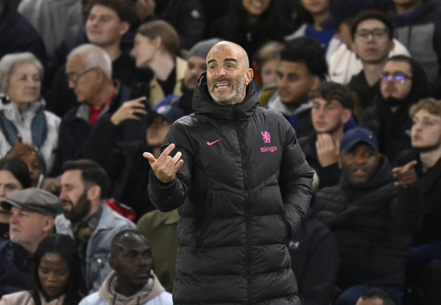 Pelatih Chelsea, Enzo Maresca. Foto: REUTERS/Tony O Brien