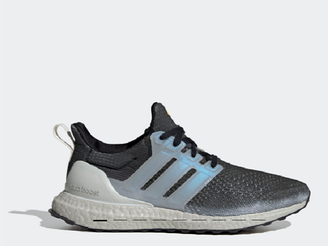 Sepatu Adidas untuk jalan kaki. Foto adalah Adidas Ultraboost 1.0 Shoes. Sumber: adidas.co.id.