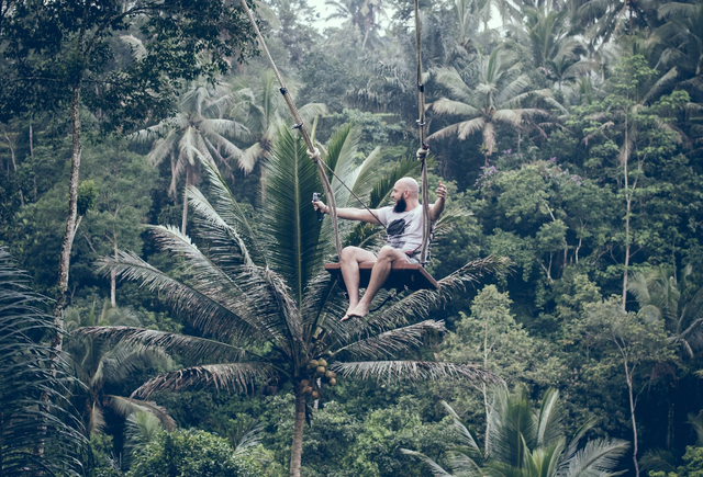 taman mijen. Foto hanyalah ilustrasi, bukan tempat yang sebenarnya. Sumber: Unsplash/Artem Beliaikin