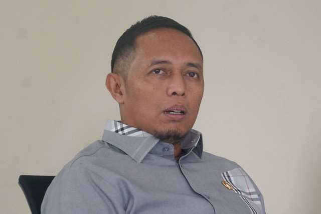 Kepala Badan Komunikasi Kepresidenan Hasan Nasbi saat berkunjung ke kantor kumparan, Jakarta, Selasa (8/10/2024). Foto: Dicky Adam Sidiq/kumparan