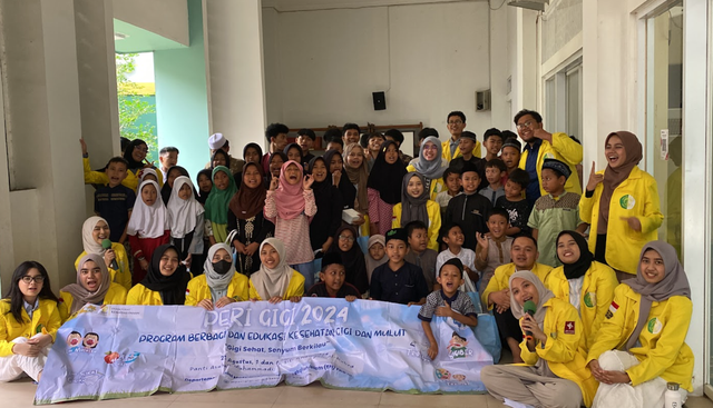 Kegiatan Peri Gigi di Panti Asuhan Muhammadiyah Siti Khadijah Al Kubra