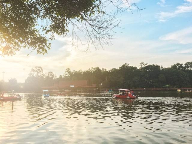 Tempat wisata di Sawangan Depok, foto hanya ilustrasi, bukan tempat sebenarnya: Unsplash/Farhan Azam