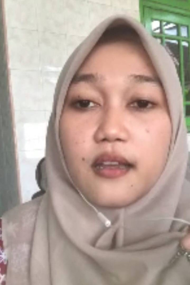 Wiga Kurnia (27), guru honorer di Banyuwangi. Foto: kumparan